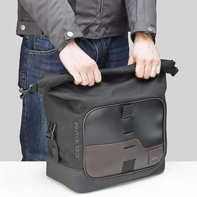 Borsa Laterale CRM106