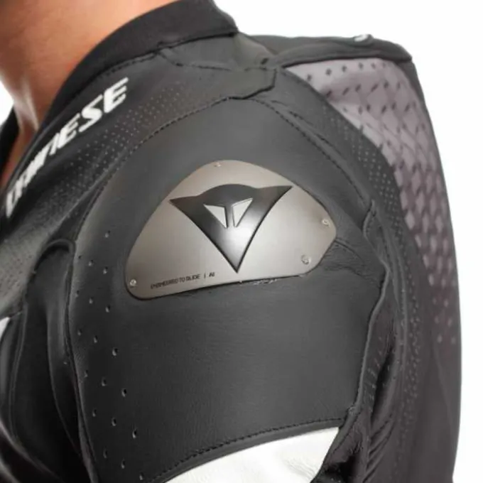 Tuta Dainese Laguna Seca 6 Perf. Nero Bianco