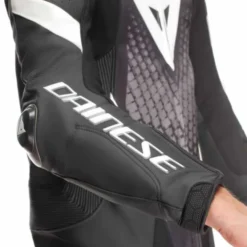 Tuta Dainese Laguna Seca 6 Perf. Nero Bianco